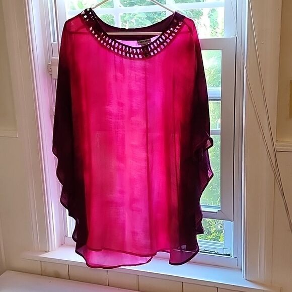 Georgeous Catherine's top  size 0X-1X - Picture 1 of 4